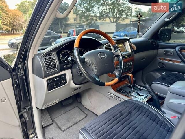 Черный Лексус ЛХ, объемом двигателя 4.7 л и пробегом 230 тыс. км за 14900 $, фото 37 на Automoto.ua