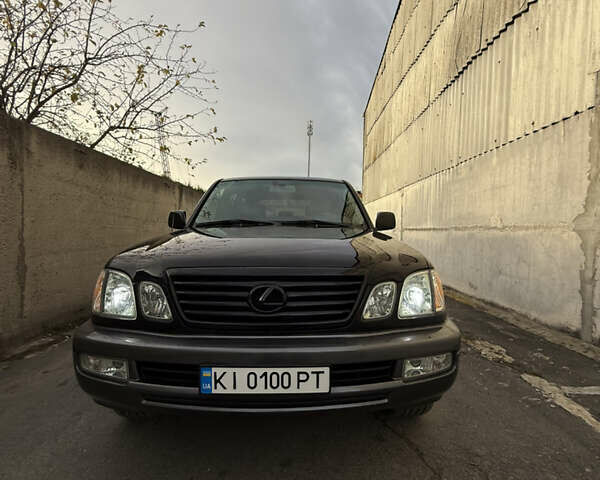 Чорний Лексус ЛХ, об'ємом двигуна 4.7 л та пробігом 163 тис. км за 16900 $, фото 1 на Automoto.ua