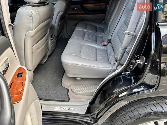 Черный Лексус ЛХ, объемом двигателя 4.7 л и пробегом 230 тыс. км за 14900 $, фото 39 на Automoto.ua