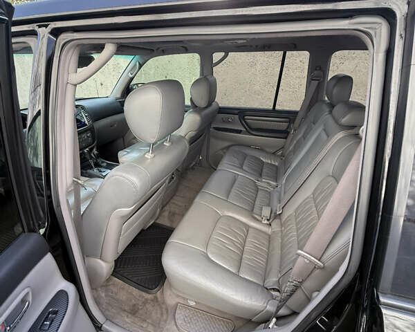 Чорний Лексус ЛХ, об'ємом двигуна 4.7 л та пробігом 163 тис. км за 16900 $, фото 11 на Automoto.ua