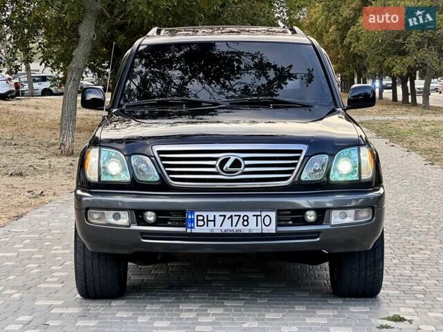 Черный Лексус ЛХ, объемом двигателя 4.7 л и пробегом 230 тыс. км за 14900 $, фото 1 на Automoto.ua