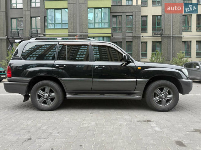 Лексус ЛХ 2006 у Києві на Automoto.ua Чорний Лексус ЛХ, об'ємом двигуна 4.66 л та пробігом 260 тис. км за 15600 $, фото 1 на Automoto.ua