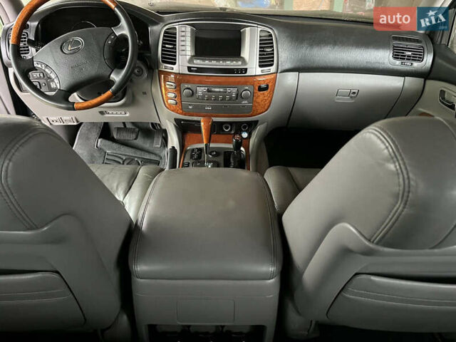 Чорний Лексус ЛХ, об'ємом двигуна 4.7 л та пробігом 270 тис. км за 14800 $, фото 10 на Automoto.ua