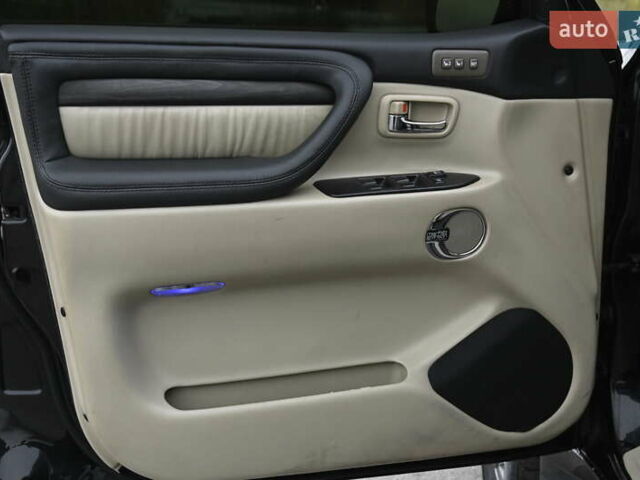 Черный Лексус ЛХ, объемом двигателя 4.66 л и пробегом 258 тыс. км за 16500 $, фото 16 на Automoto.ua