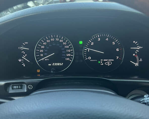 Чорний Лексус ЛХ, об'ємом двигуна 4.67 л та пробігом 239 тис. км за 18500 $, фото 15 на Automoto.ua