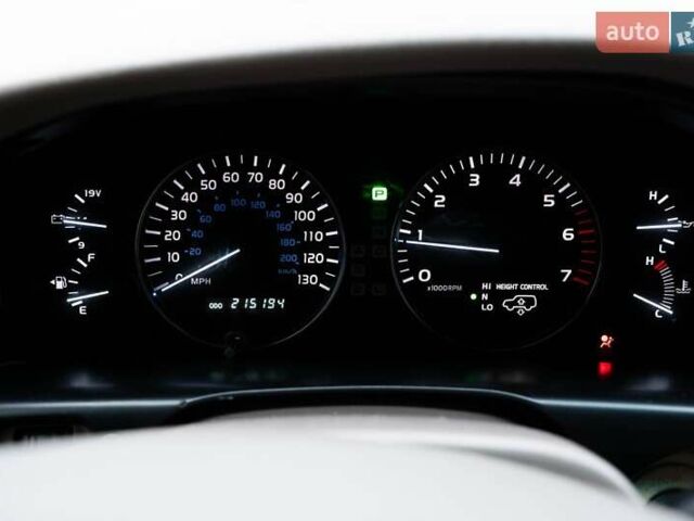 Чорний Лексус ЛХ, об'ємом двигуна 4.66 л та пробігом 216 тис. км за 17500 $, фото 22 на Automoto.ua