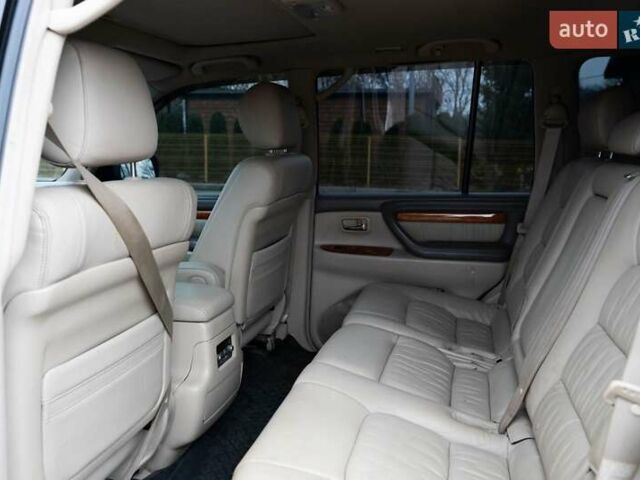 Чорний Лексус ЛХ, об'ємом двигуна 4.66 л та пробігом 216 тис. км за 17500 $, фото 7 на Automoto.ua