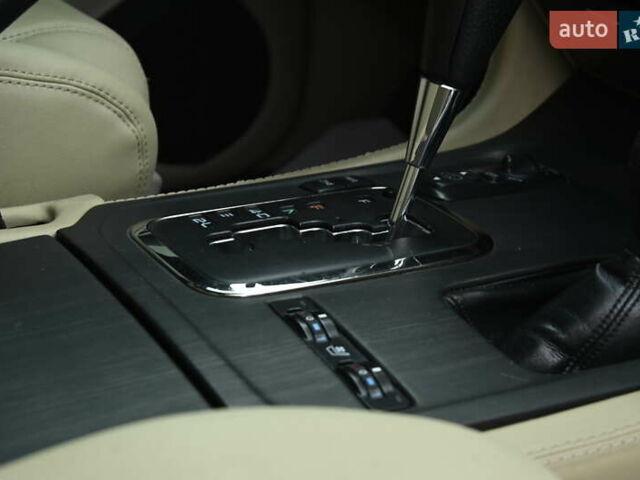 Черный Лексус ЛХ, объемом двигателя 4.66 л и пробегом 258 тыс. км за 16500 $, фото 31 на Automoto.ua