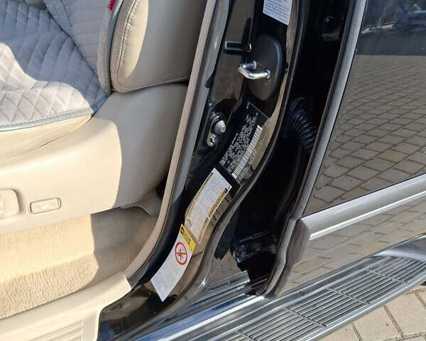 Чорний Лексус ЛХ, об'ємом двигуна 4.66 л та пробігом 170 тис. км за 24900 $, фото 13 на Automoto.ua