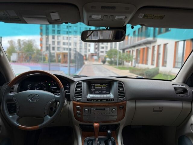 Лексус ЛХ 2007 в Киеве на Automoto.ua Черный Лексус ЛХ, объемом двигателя 4.7 л и пробегом 216 тыс. км за 17999 $, фото 14 на Automoto.ua