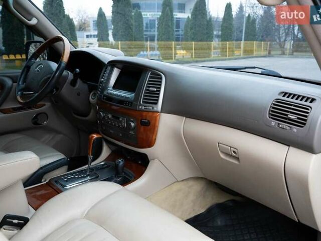 Чорний Лексус ЛХ, об'ємом двигуна 4.66 л та пробігом 216 тис. км за 17500 $, фото 13 на Automoto.ua