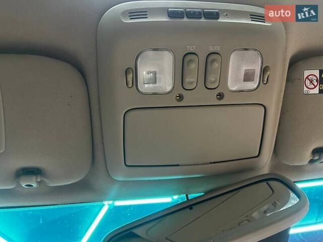 Чорний Лексус ЛХ, об'ємом двигуна 4.66 л та пробігом 238 тис. км за 17500 $, фото 7 на Automoto.ua