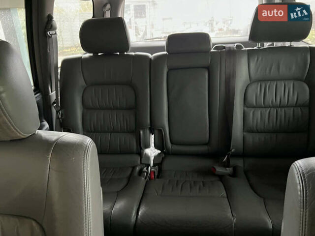 Чорний Лексус ЛХ, об'ємом двигуна 4.7 л та пробігом 270 тис. км за 14800 $, фото 18 на Automoto.ua