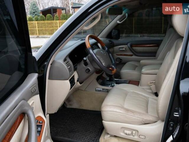 Чорний Лексус ЛХ, об'ємом двигуна 4.66 л та пробігом 216 тис. км за 17500 $, фото 19 на Automoto.ua