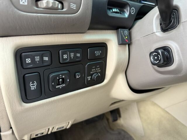 Лексус ЛХ 2007 в Киеве на Automoto.ua Черный Лексус ЛХ, объемом двигателя 4.7 л и пробегом 216 тыс. км за 17999 $, фото 21 на Automoto.ua