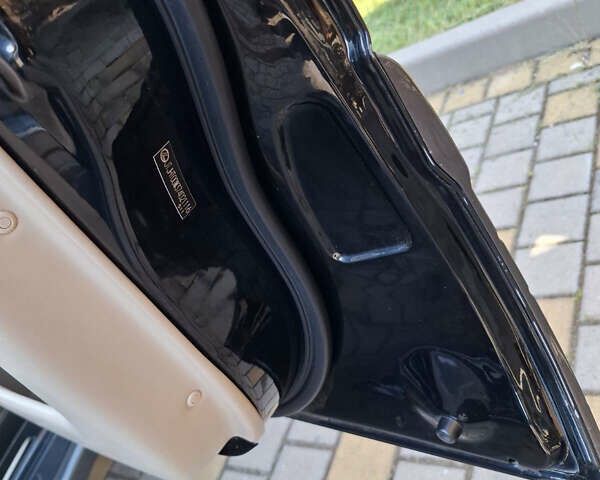 Чорний Лексус ЛХ, об'ємом двигуна 4.66 л та пробігом 170 тис. км за 24900 $, фото 5 на Automoto.ua