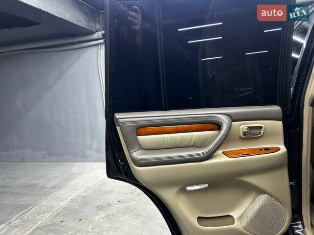 Чорний Лексус ЛХ, об'ємом двигуна 4.66 л та пробігом 238 тис. км за 17500 $, фото 25 на Automoto.ua