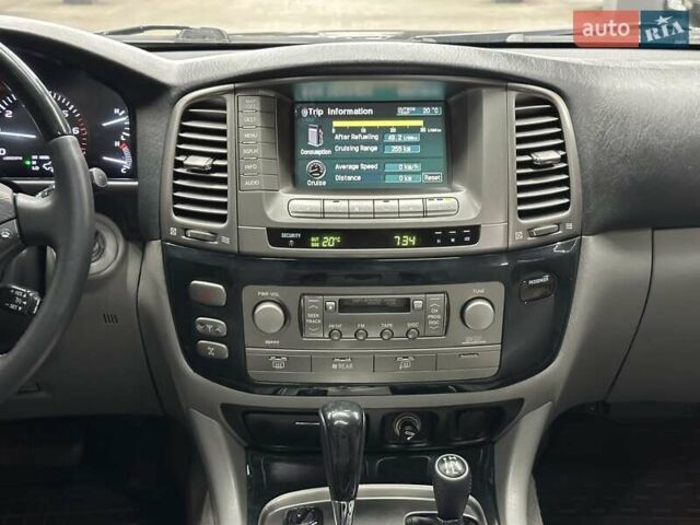 Черный Лексус ЛХ, объемом двигателя 4.66 л и пробегом 211 тыс. км за 19800 $, фото 33 на Automoto.ua