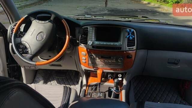 Чорний Лексус ЛХ, об'ємом двигуна 4.66 л та пробігом 282 тис. км за 17900 $, фото 20 на Automoto.ua