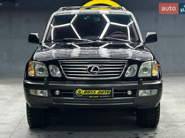 Чорний Лексус ЛХ, об'ємом двигуна 4.66 л та пробігом 238 тис. км за 17500 $, фото 1 на Automoto.ua