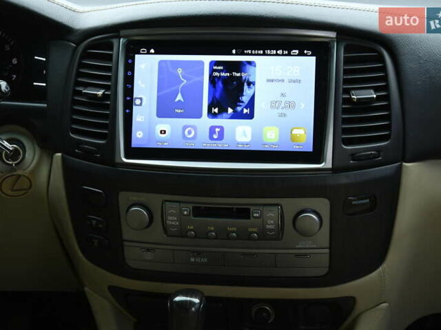 Черный Лексус ЛХ, объемом двигателя 4.66 л и пробегом 258 тыс. км за 16500 $, фото 23 на Automoto.ua