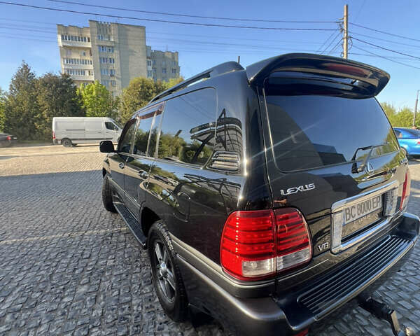 Черный Лексус ЛХ, объемом двигателя 4.66 л и пробегом 273 тыс. км за 19500 $, фото 2 на Automoto.ua