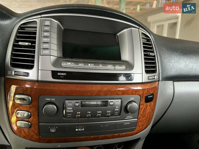 Чорний Лексус ЛХ, об'ємом двигуна 4.7 л та пробігом 270 тис. км за 14800 $, фото 12 на Automoto.ua