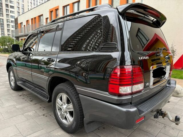 Лексус ЛХ 2007 в Киеве на Automoto.ua Черный Лексус ЛХ, объемом двигателя 4.7 л и пробегом 216 тыс. км за 17999 $, фото 4 на Automoto.ua