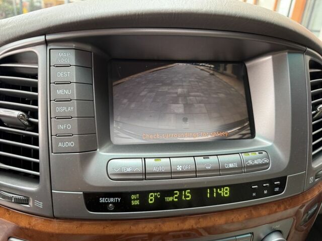 Лексус ЛХ 2007 в Киеве на Automoto.ua Черный Лексус ЛХ, объемом двигателя 4.7 л и пробегом 216 тыс. км за 17999 $, фото 18 на Automoto.ua