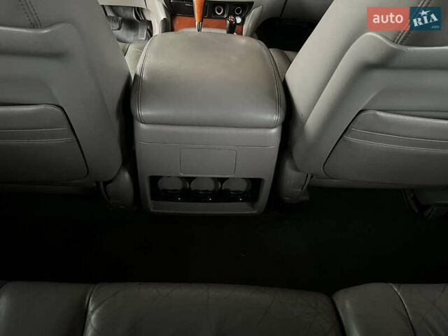 Чорний Лексус ЛХ, об'ємом двигуна 4.7 л та пробігом 270 тис. км за 14800 $, фото 8 на Automoto.ua