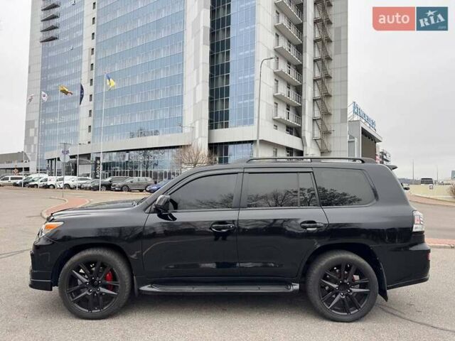 Чорний Лексус ЛХ, об'ємом двигуна 5.7 л та пробігом 307 тис. км за 22999 $, фото 6 на Automoto.ua