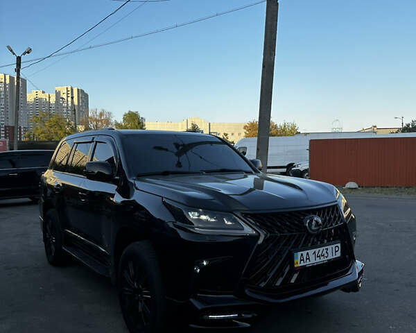 Чорний Лексус ЛХ, об'ємом двигуна 0 л та пробігом 350 тис. км за 33999 $, фото 2 на Automoto.ua