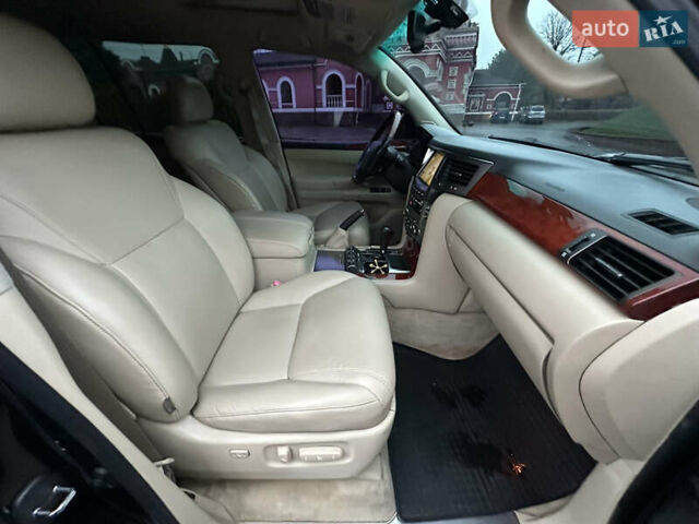 Чорний Лексус ЛХ, об'ємом двигуна 5.66 л та пробігом 262 тис. км за 18999 $, фото 26 на Automoto.ua