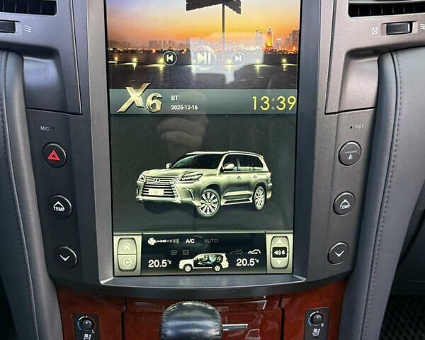 Черный Лексус ЛХ, объемом двигателя 5.7 л и пробегом 252 тыс. км за 25999 $, фото 86 на Automoto.ua