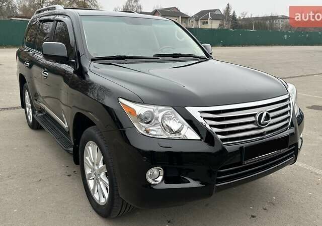 Чорний Лексус ЛХ, об'ємом двигуна 5.66 л та пробігом 74 тис. км за 39400 $, фото 1 на Automoto.ua