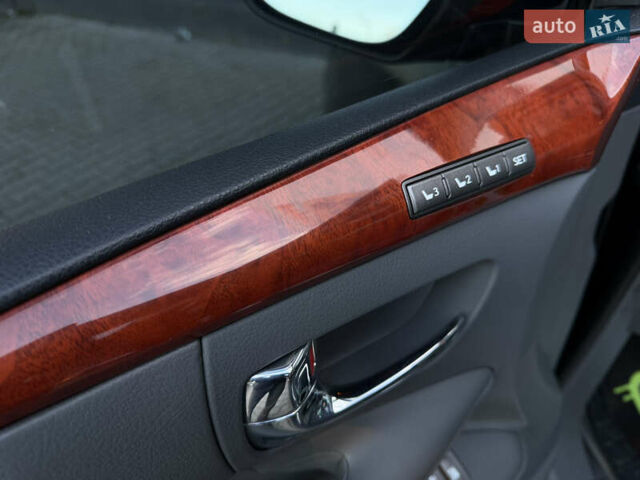 Черный Лексус ЛХ, объемом двигателя 5.69 л и пробегом 160 тыс. км за 26990 $, фото 18 на Automoto.ua