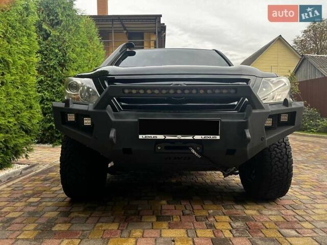 Черный Лексус ЛХ, объемом двигателя 5.66 л и пробегом 234 тыс. км за 34999 $, фото 11 на Automoto.ua