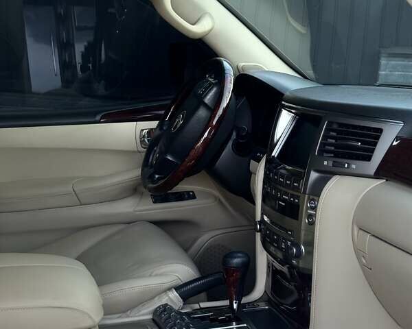 Черный Лексус ЛХ, объемом двигателя 5.66 л и пробегом 380 тыс. км за 26500 $, фото 26 на Automoto.ua