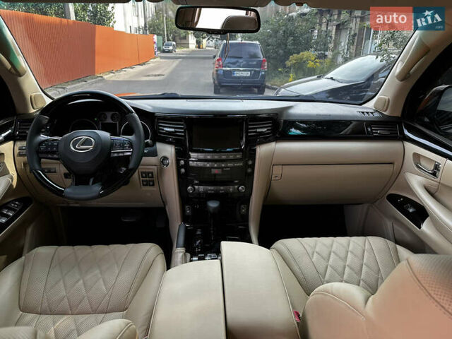 Чорний Лексус ЛХ, об'ємом двигуна 0 л та пробігом 350 тис. км за 33999 $, фото 9 на Automoto.ua