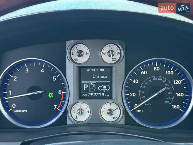 Черный Лексус ЛХ, объемом двигателя 5.7 л и пробегом 252 тыс. км за 25999 $, фото 78 на Automoto.ua