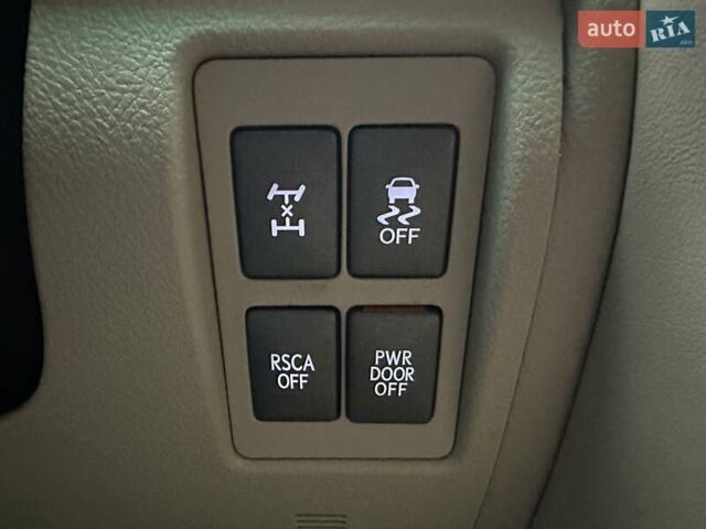 Чорний Лексус ЛХ, об'ємом двигуна 5.7 л та пробігом 230 тис. км за 23900 $, фото 35 на Automoto.ua