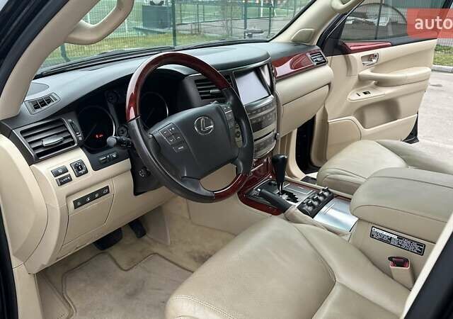 Чорний Лексус ЛХ, об'ємом двигуна 5.66 л та пробігом 74 тис. км за 39400 $, фото 21 на Automoto.ua