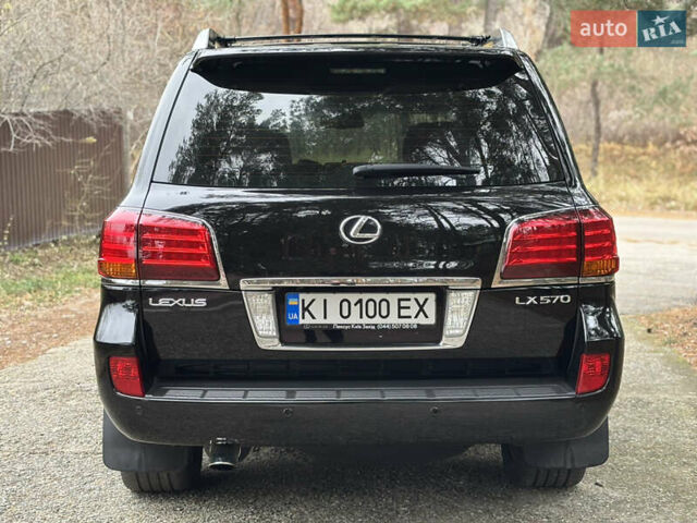 Черный Лексус ЛХ, объемом двигателя 5.7 л и пробегом 325 тыс. км за 23900 $, фото 5 на Automoto.ua