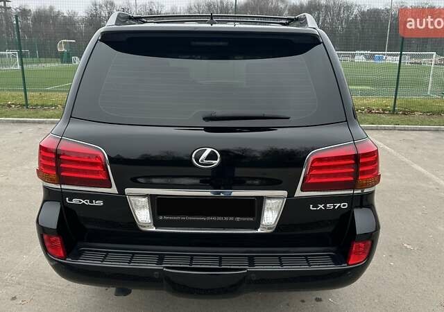 Чорний Лексус ЛХ, об'ємом двигуна 5.66 л та пробігом 74 тис. км за 39400 $, фото 12 на Automoto.ua
