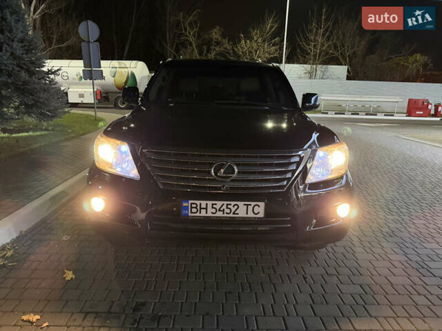 Черный Лексус ЛХ, объемом двигателя 5.7 л и пробегом 267 тыс. км за 23800 $, фото 18 на Automoto.ua