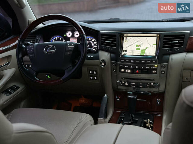 Чорний Лексус ЛХ, об'ємом двигуна 5.66 л та пробігом 262 тис. км за 18999 $, фото 34 на Automoto.ua
