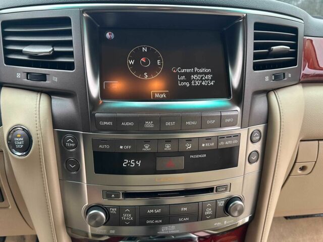 Чорний Лексус ЛХ, об'ємом двигуна 5.7 л та пробігом 74 тис. км за 39400 $, фото 14 на Automoto.ua