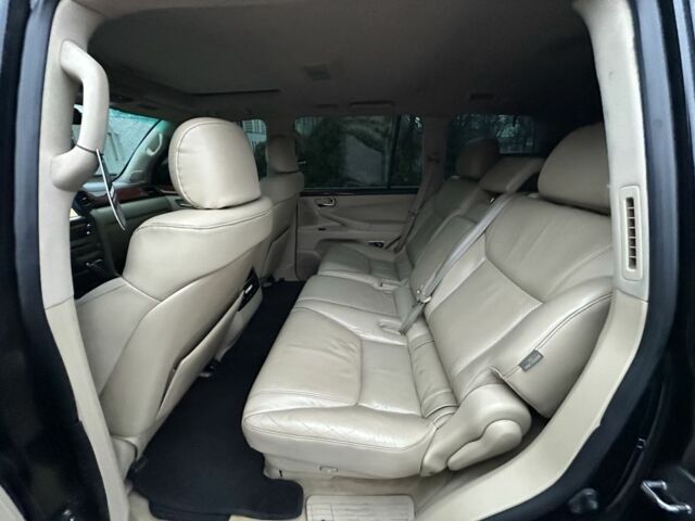 Чорний Лексус ЛХ, об'ємом двигуна 5.7 л та пробігом 262 тис. км за 19999 $, фото 10 на Automoto.ua