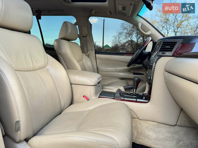 Чорний Лексус ЛХ, об'ємом двигуна 5.7 л та пробігом 233 тис. км за 21900 $, фото 30 на Automoto.ua