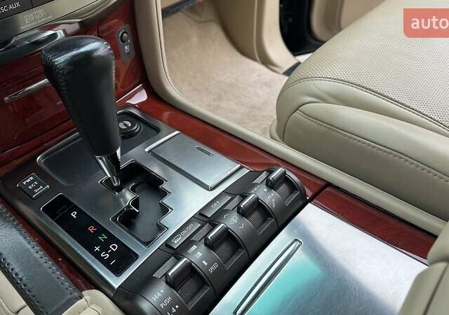 Чорний Лексус ЛХ, об'ємом двигуна 5.66 л та пробігом 74 тис. км за 39400 $, фото 26 на Automoto.ua